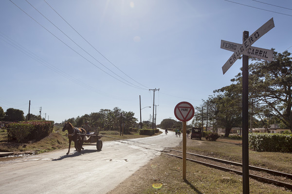 Rail Crossing 9743w